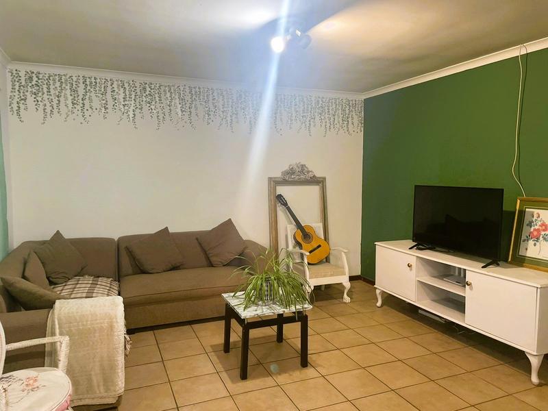 To Let 2 Bedroom Property for Rent in Parow Valley Western Cape